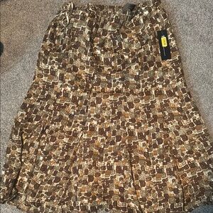 Brown and Tan Pleated A-Line Midi Skirt Kasper